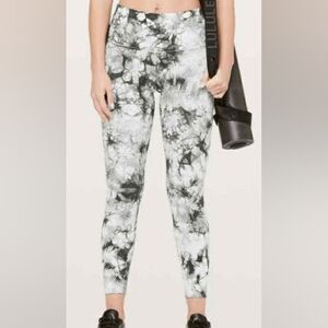 Lululemon Wunder Under High-Rise Tight - Sz 6